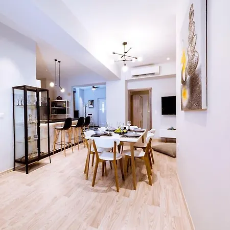Mp3- An Extraordinary Place Appartement *